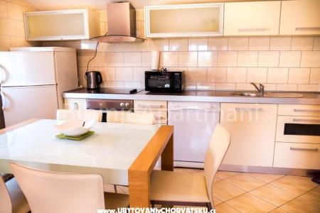 Apartman Lepur 1 foto 3