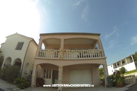 Apartman Maya foto 2