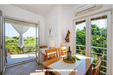Apartmani Marija foto 5