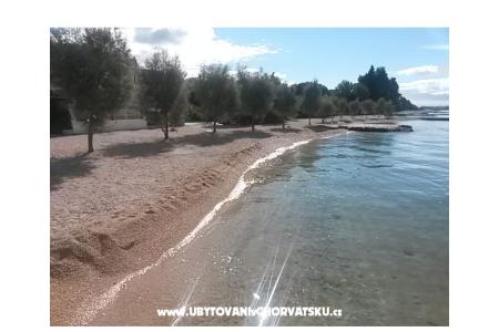 Apartmani na plaži 'BRALIC' foto 4