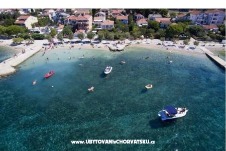 Apartmani na plaži foto 4