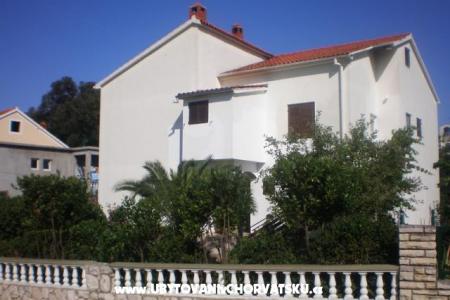 Apartmani Clara foto 3
