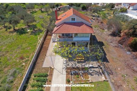 Large garden Bibinje Hrvatska