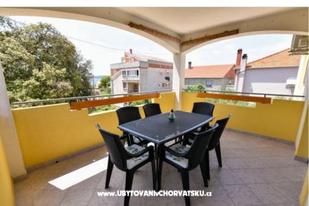 Apartmani Lovre foto 3