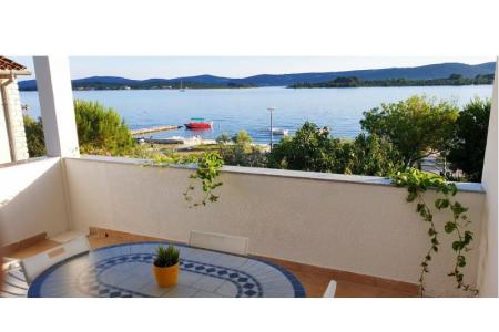 Apartman Mare - prvi red uz more Biograd Hrvatska