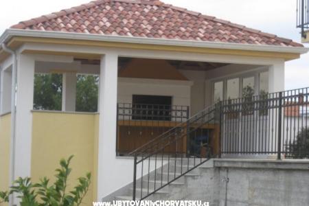 Apartmani Biograd foto 2