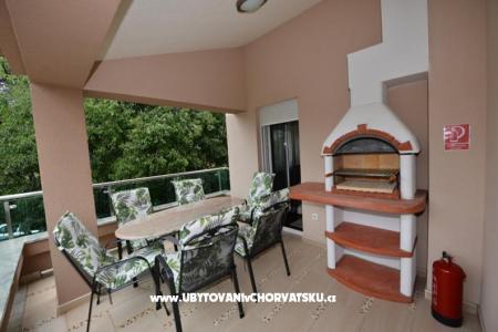 Apartmani Family foto 3