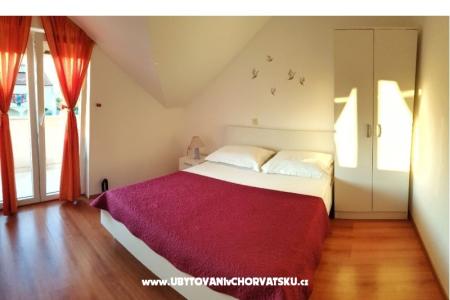 Apartmani Krajnović Biograd foto 3