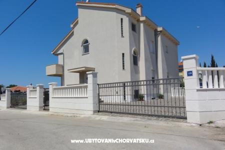 Apartmani Roko Biograd Hrvatska