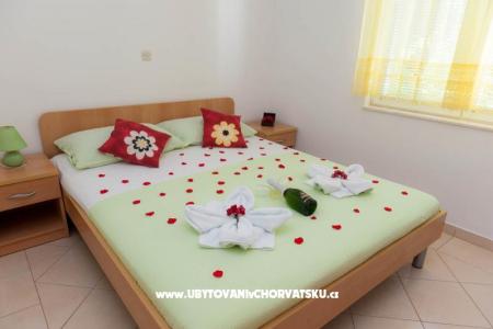 Apartmani Tiho i Jelena foto 4