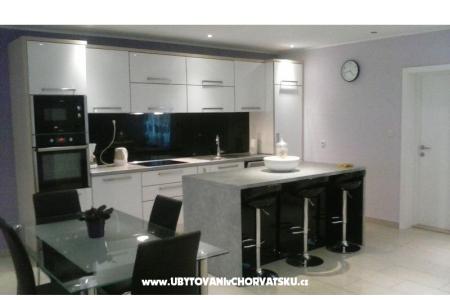 Apartmani Ina foto 5