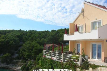 Apartmani Rogosic foto 3