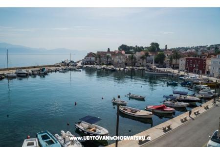 Apartmani Tonsic Sutivan foto 2