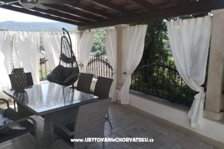 Kuća Bjedov – otok Brač Hrvatska