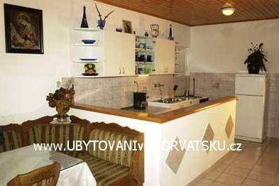 Apartmani Hrvoje Brela foto 4