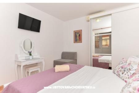 Apartmani Vera i Ćiro Novak foto 2
