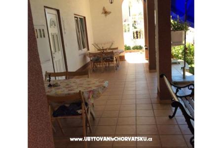 Apartmani Nina foto 5