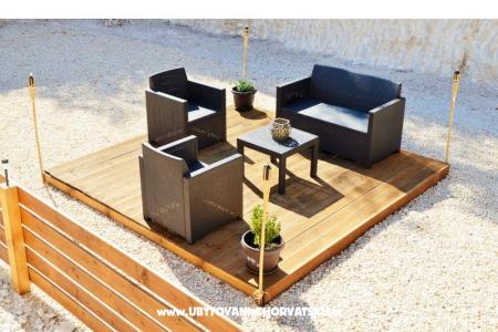 Apartmani Johnny Drvenik foto 2