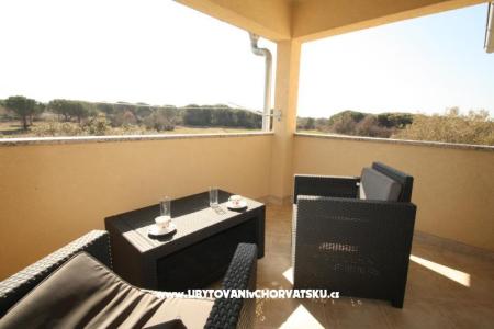 Apartman Zoran - Valbandon  foto 3