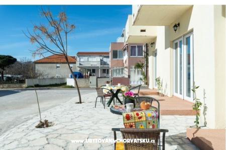Apartmani Adria foto 3