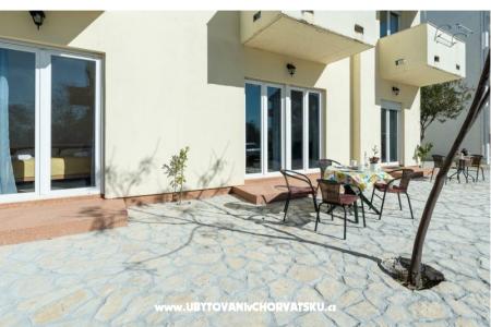 Apartmani Adria foto 4