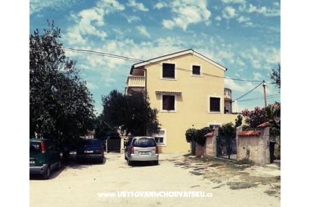 Apartmani Pirović foto 2