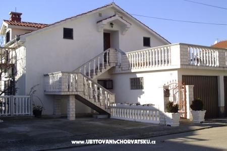 Apartmani Kristina foto 2