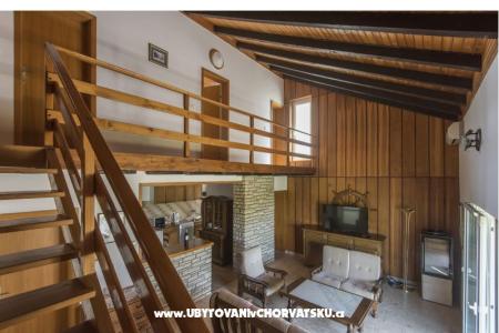 Kuća za odmor RB SANTINI foto 4