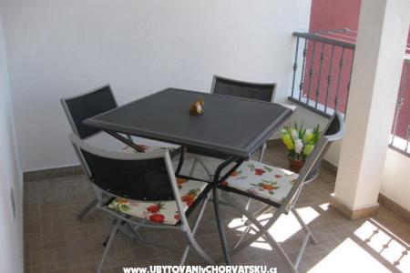 Apartmani Nika foto 2
