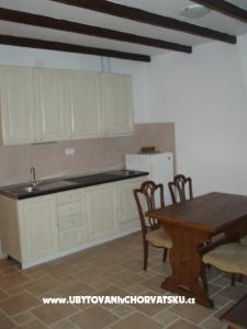 Apartmani Leut foto 3