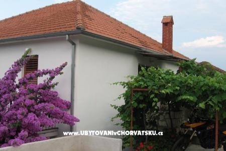 Apartmani Jelsa-Hvar foto 3