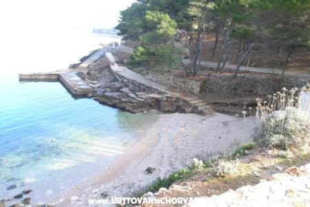Apartmani pored mora foto 2