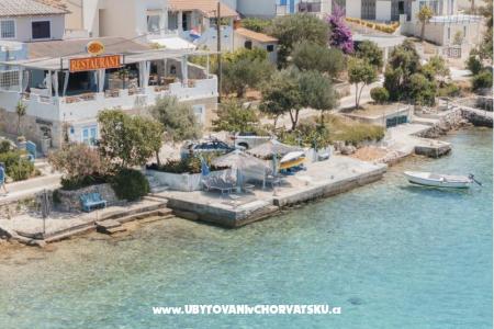 Apartmani Corto Maltese i Casablan foto 4