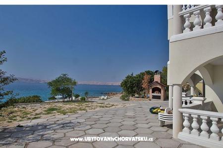 Beachfront Apartmani Amaris foto 3