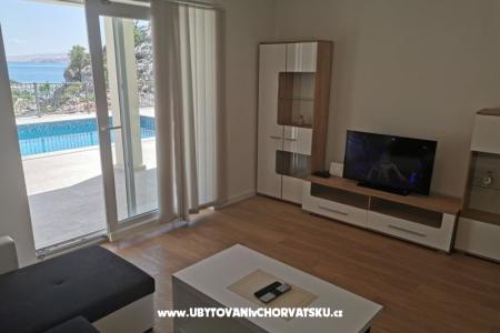 Beachfront Kuća Robert sa bazenom Karlobag Hrvatska