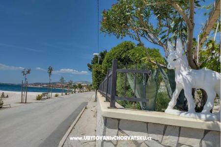 Apartmani Figaro Kaštela Hrvatska