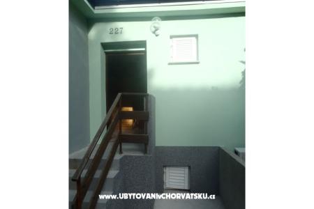 Apartman Little Paradise  foto 2