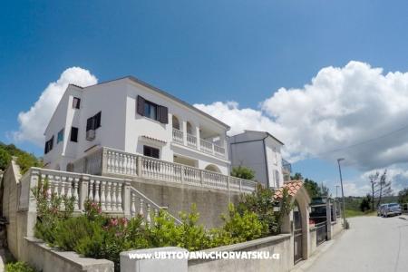 Apartman Tara otok Krk Hrvatska