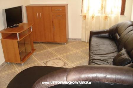 Apartmani Angela foto 3