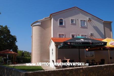 Apartmani Cavar foto 3