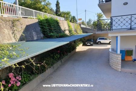 Apartmani Hošnjak Njivice foto 4