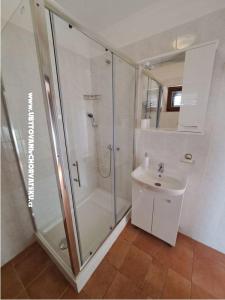 Apartmani Malenica, NJIVICE, KRK foto 3
