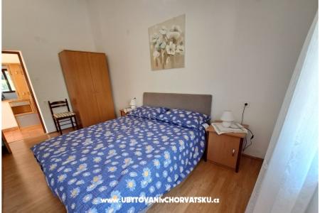 Apartmani Malenica, NJIVICE, KRK foto 5