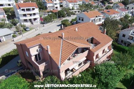 Apartm. Vlahinić Mirjana i Valerija otok Krk Hrvatska