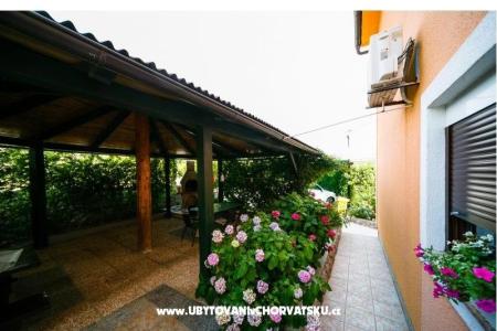 Apartmani Božena foto 3