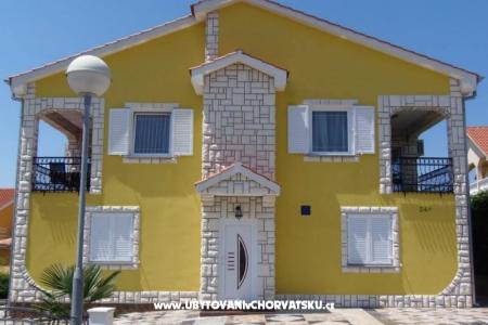 Apartmani Blazevic, Njivice foto 2