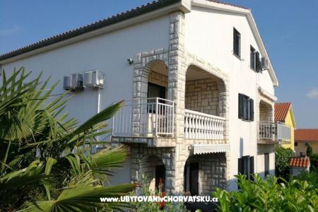Apartmani Blazevic, Njivice foto 4