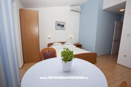 Apartmani Daniela foto 3