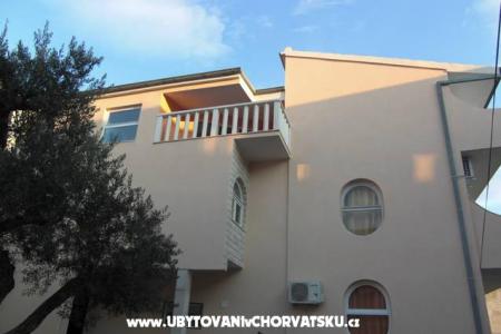 Apartmani A&amp;B foto 2