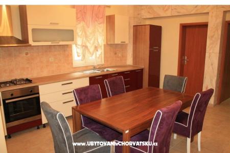 Apartman Kotišina foto 3